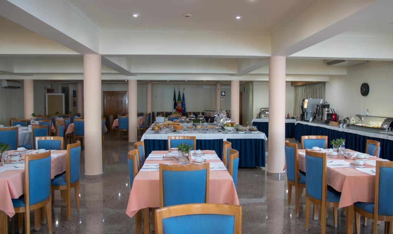 Hotel Sao Jorge Garden Velas Bagian luar foto