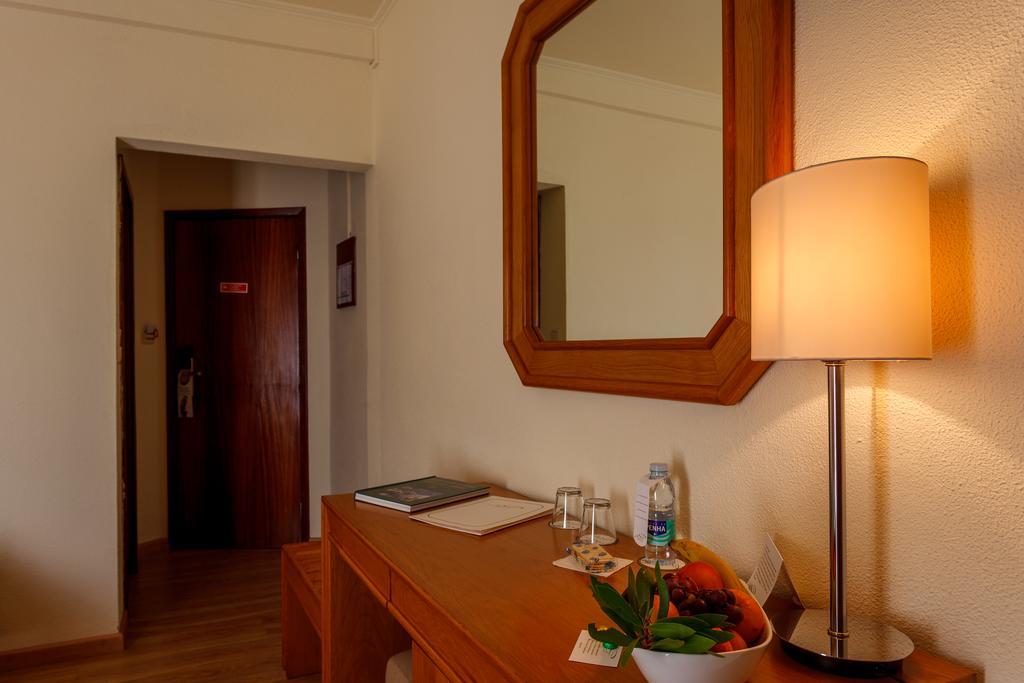 Hotel Sao Jorge Garden Velas Bagian luar foto